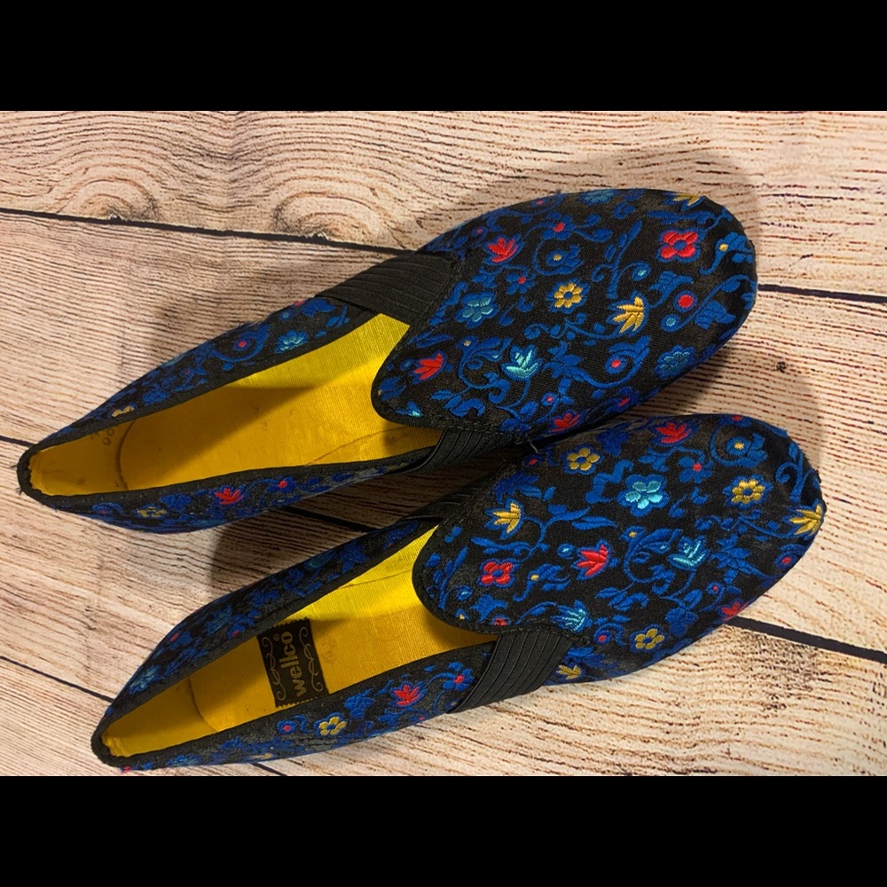 Vintage Floral Wellco Shoes